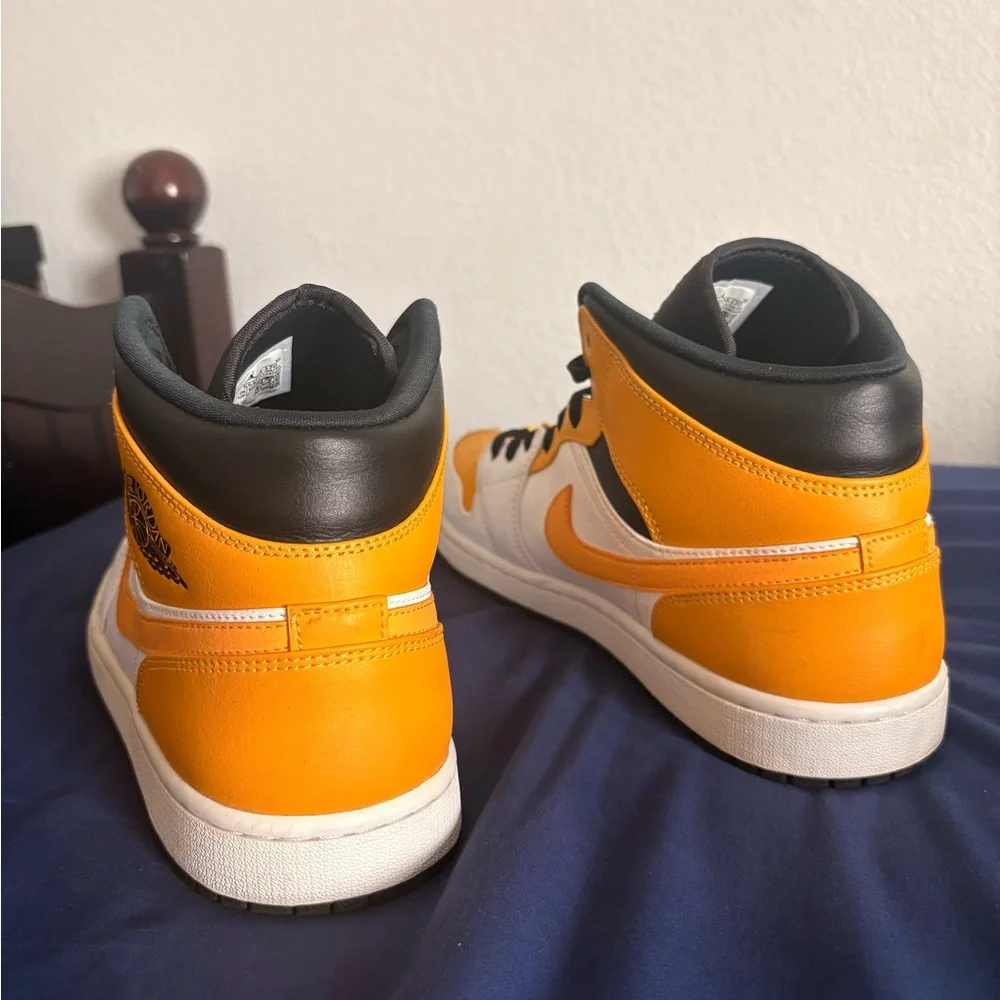 Jordan 1 Mid “University Gold” custom laces NO BOX size 11 - Picture 3 of 7